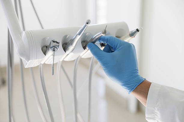 Professional Teeth Whitening technician working in Pontotoc, MS